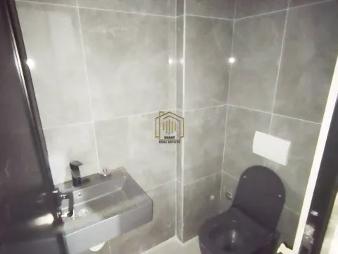 Izdavanje, poslovni prostor, 150m², Preko Morače, Podgorica - image 7