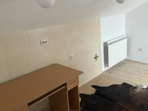 Izdavanje, stan, 151m², Savski Venac, Beograd - image 20