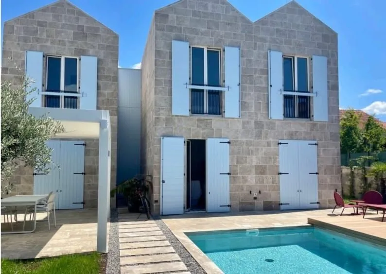 Rent, house, 130m², Donja Lastva, Tivat