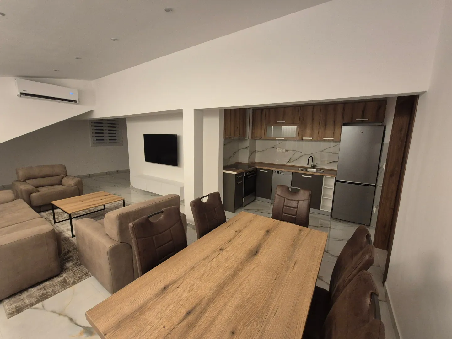 Izdavanje, jednosoban stan, 59m², Dalmatinska ulica, Podgorica