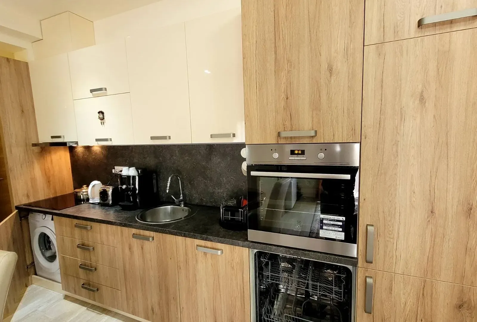 Prodaja, ugostiteljski objekat, 358m², Centar, Zlatibor