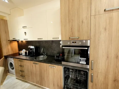 Prodaja, ugostiteljski objekat, 358m², Centar, Zlatibor - image 6