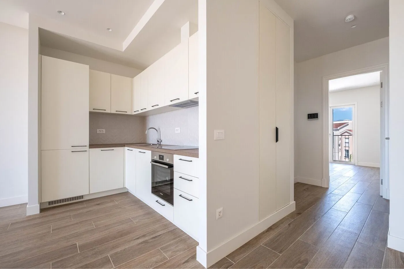 Prodaja, dvosoban stan, 93m², Luštica, Tivat