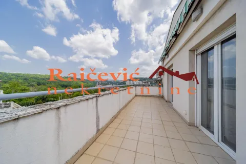 Prodaja, četvorosoban stan, 142m², Savski Venac, Beograd - image 17