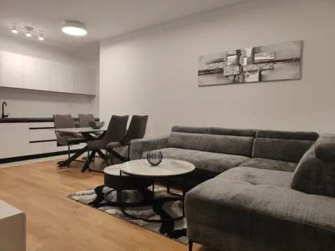 Izdavanje, dvosoban stan, 53m², City Kvart, Podgorica - image 6