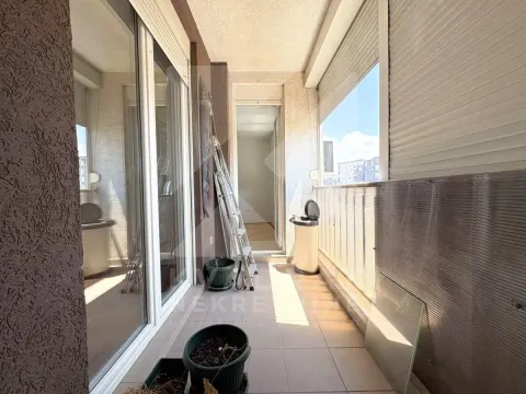Rent, three bedroom apartment, 90m², Tuški Put, Podgorica - image 10