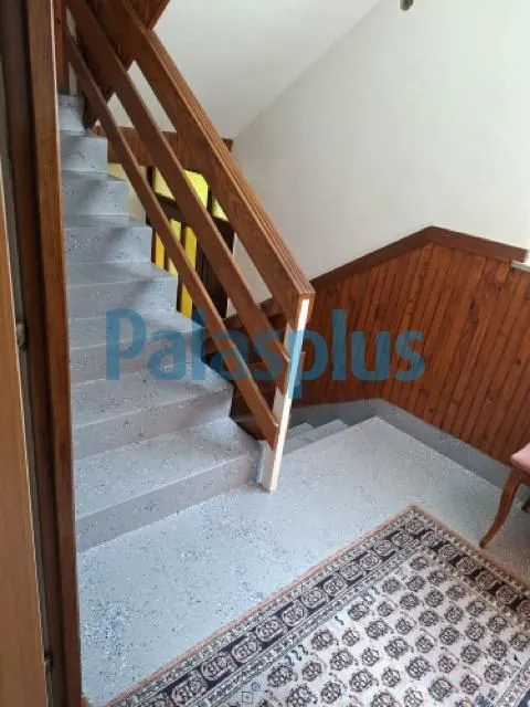 Izdavanje, dvosoban stan, 60m², Resnik, Beograd