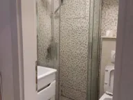 Izdavanje, dvosoban stan, 65m², Centar, Bar - image 6