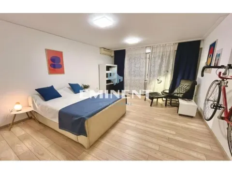 Izdavanje, dvosoban stan, 60m², Novi Beograd Blok 70, Novi Beograd Sve Podlokacije - image 6