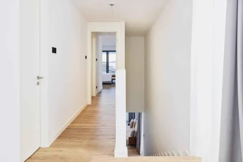 Prodaja, trosoban stan, 191m², Tivat, Crna Gora - image 16