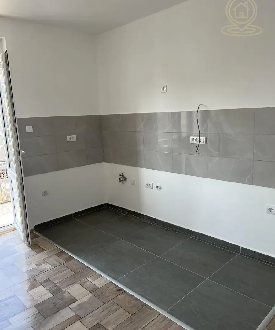 Prodaja, dvosoban stan, 64m², Grbavica, Novi Sad Sve Podlokacije