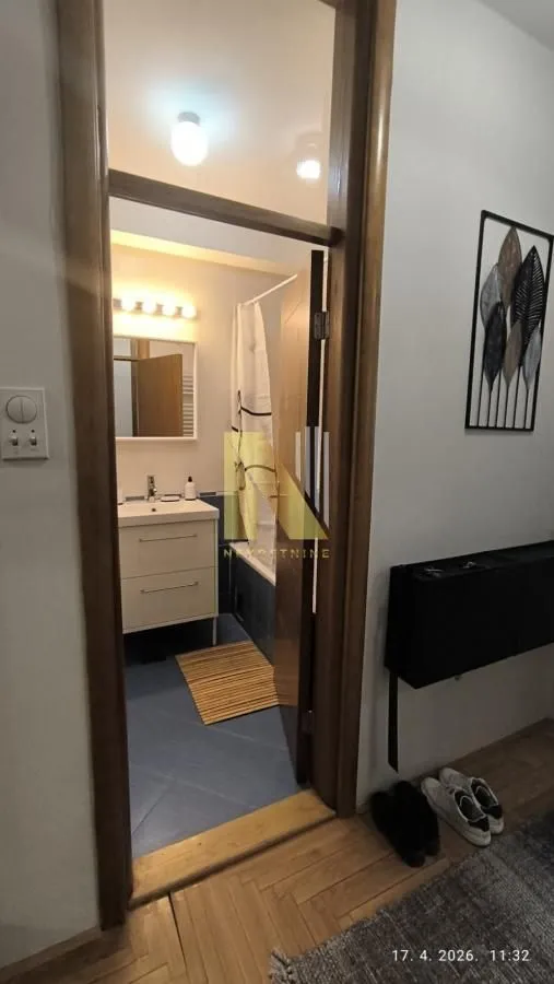 Izdavanje, dvosoban stan, 43m², Grbavica, Novi Sad Sve Podlokacije