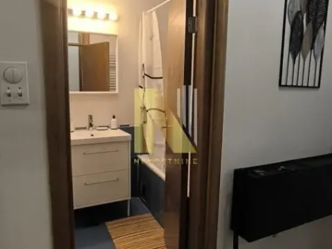 Izdavanje, dvosoban stan, 43m², Grbavica, Novi Sad Sve Podlokacije - image 16