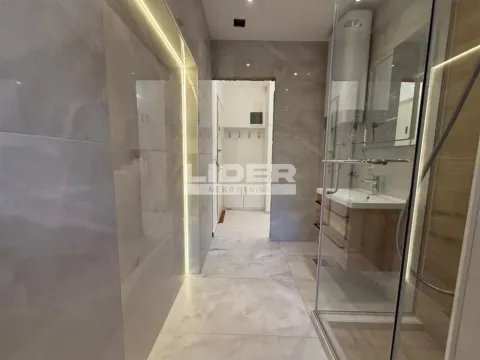 Sale, two bedroom apartment, 60m², Stari Grad, Beograd - image 13