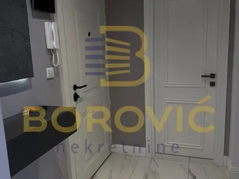 Sale, three bedroom apartment, 87m², Savski Venac, Beograd - image 9