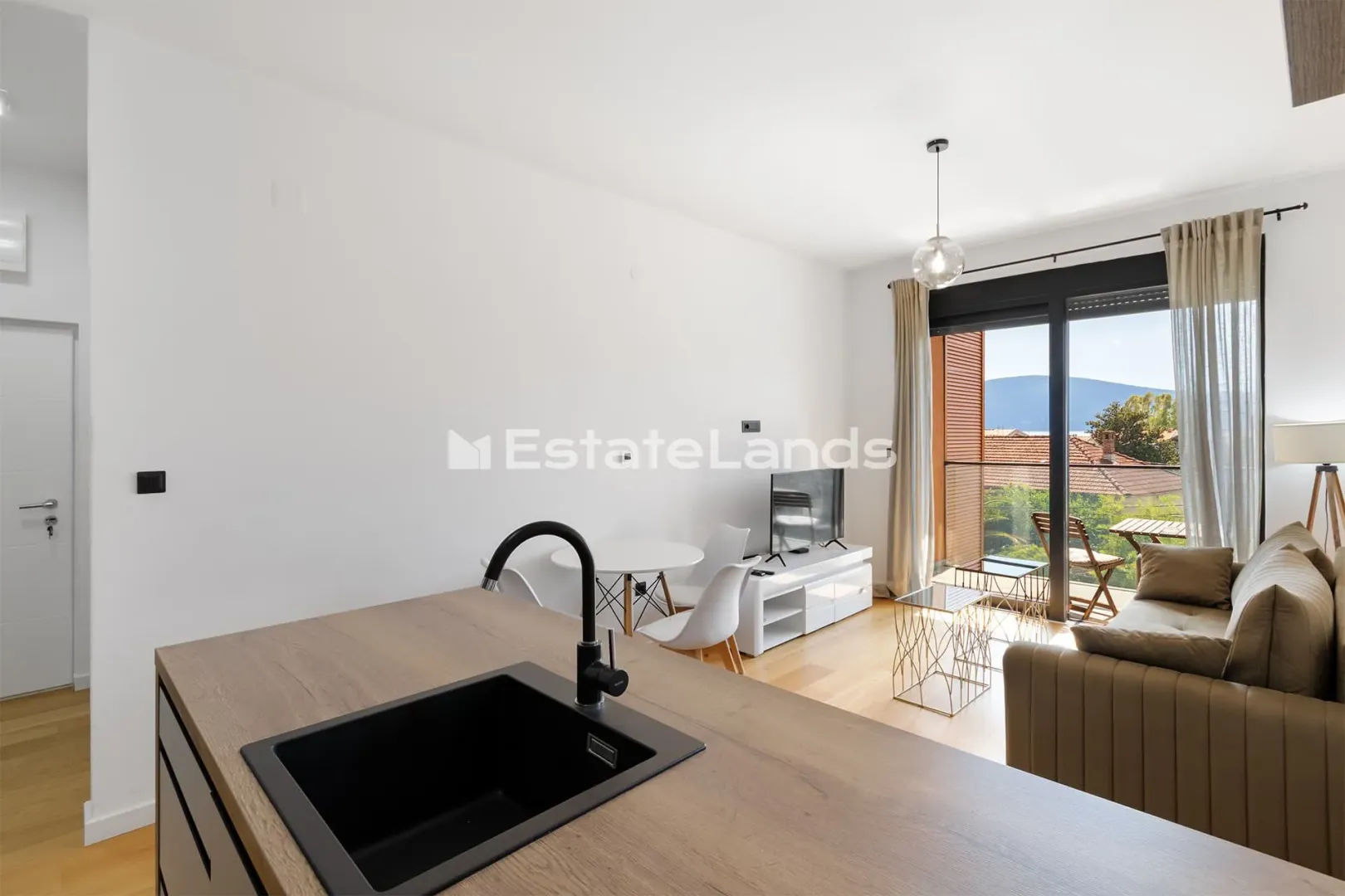Rent, one bedroom apartment, 45m², Donja Lastva, Tivat