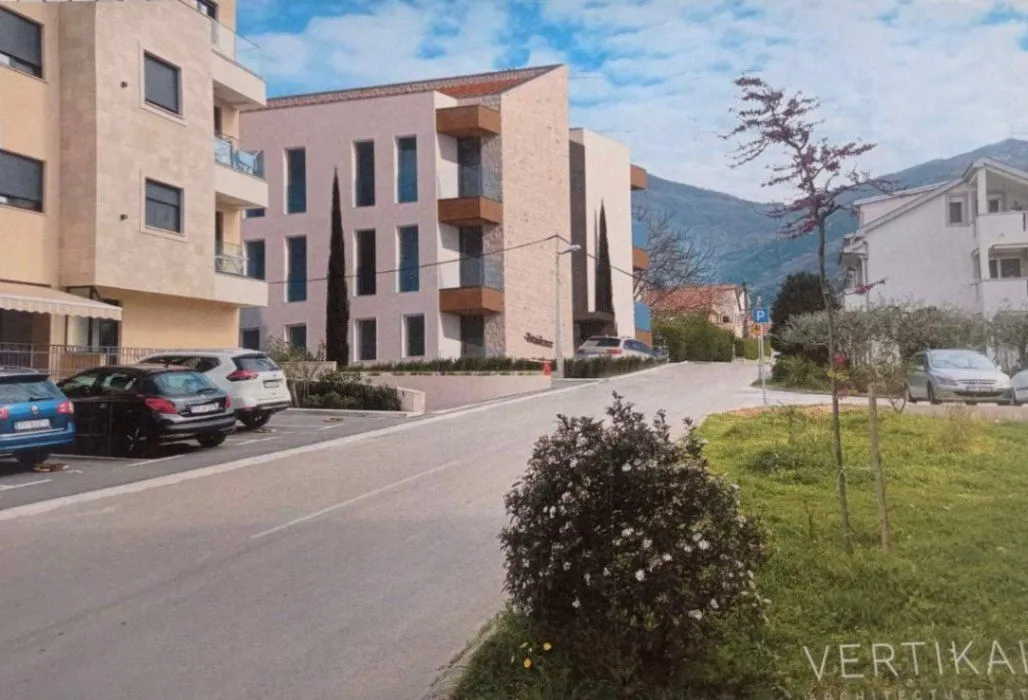 Sale, three bedroom apartment, 98m², Seljanovo, Tivat