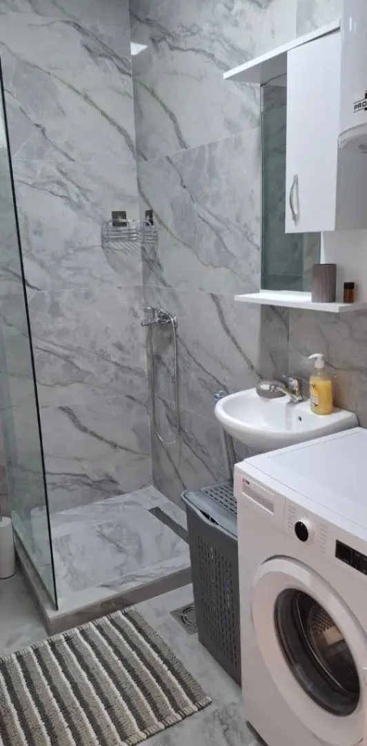 Izdavanje, jednosoban stan, 35m², Zagorič, Podgorica
