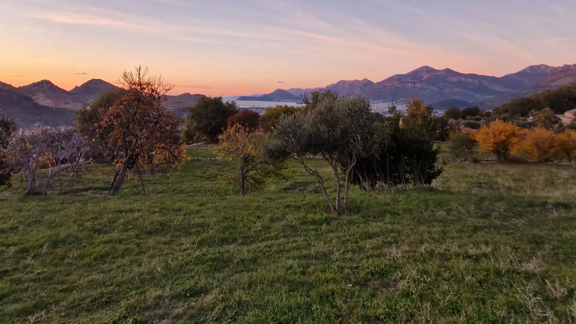 Prodaja, plac, 550m², Zaljevo, Bar