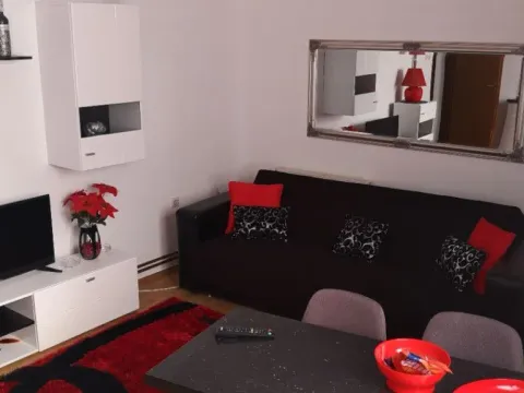 Rent, one bedroom apartment, 37m², Centar, Jagodina - image 10