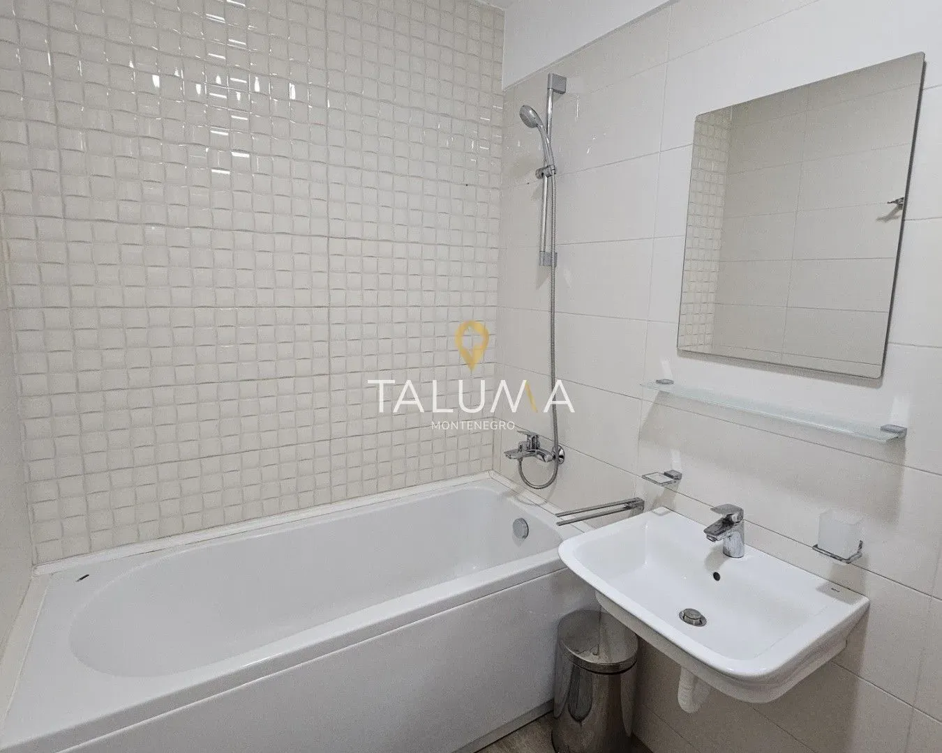 Izdavanje, jednosoban stan, 44m², Zagorič, Podgorica