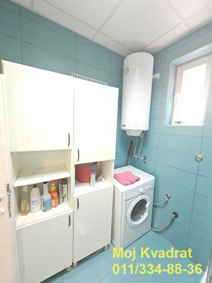 Rent, three bedroom apartment, 82m², Vračar Sve Podlokacije, Beograd