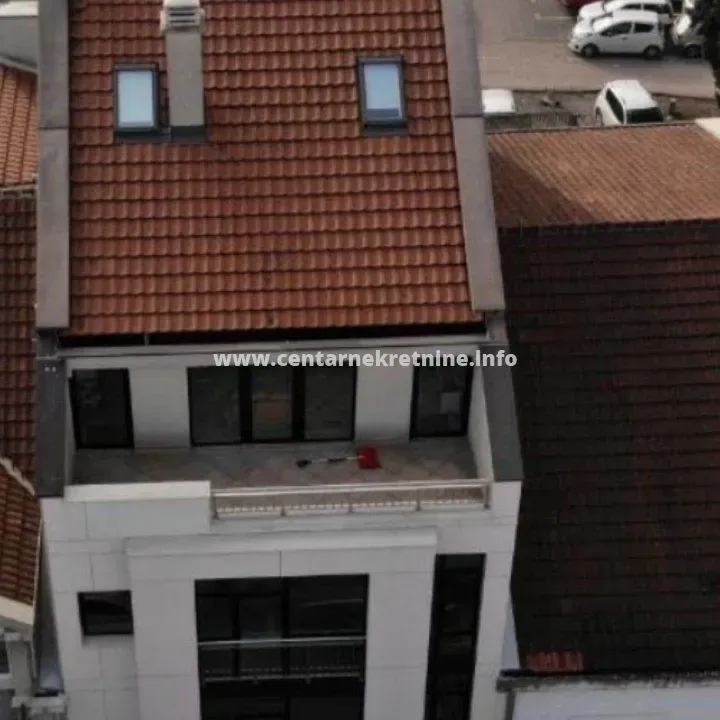 Prodaja, poslovni prostor, 750m², Podgorica, Crna Gora