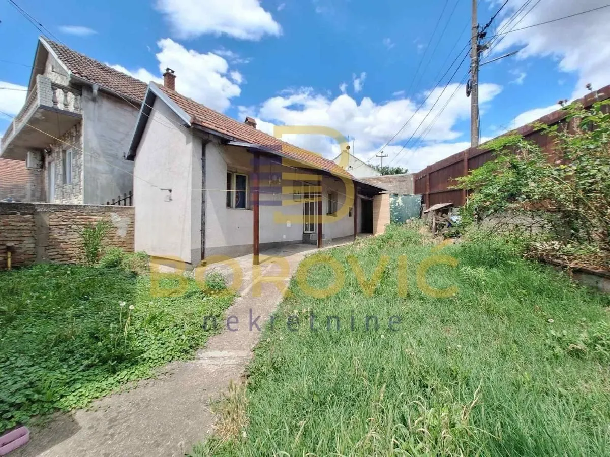 Prodaja, kuća, 202m², Surčin, Beograd