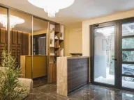 Izdavanje, jednosoban stan, 40m², Bečići, Budva - image 1