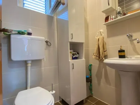 Prodaja, dvosoban stan, 75m², Budva, Crna Gora - image 18