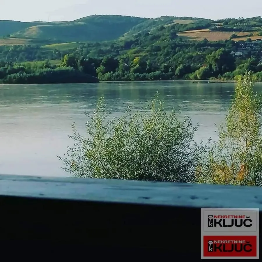 View of the river and nature from the terrace.