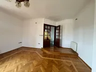 Izdavanje, kuća, 450m², Bulevar Evrope, Novi Sad Sve Podlokacije - image 10