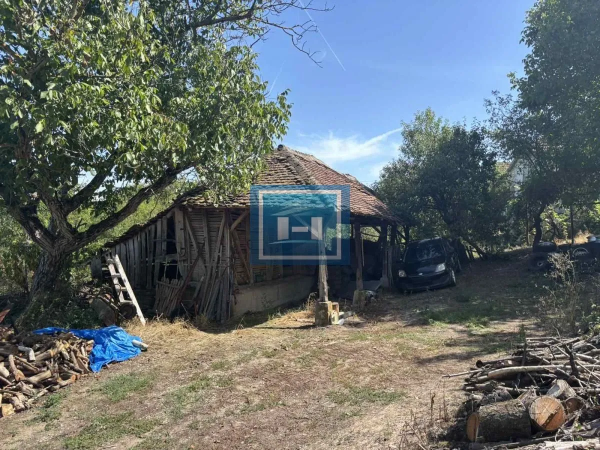 Prodaja, kuća, 76m², Izbenica, Varvarin