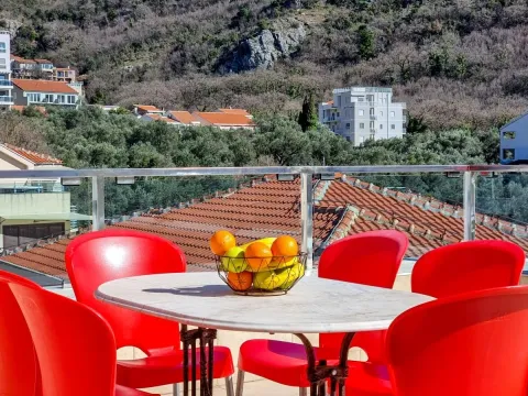 Prodaja, trosoban stan, 106m², Bečići, Budva - image 7