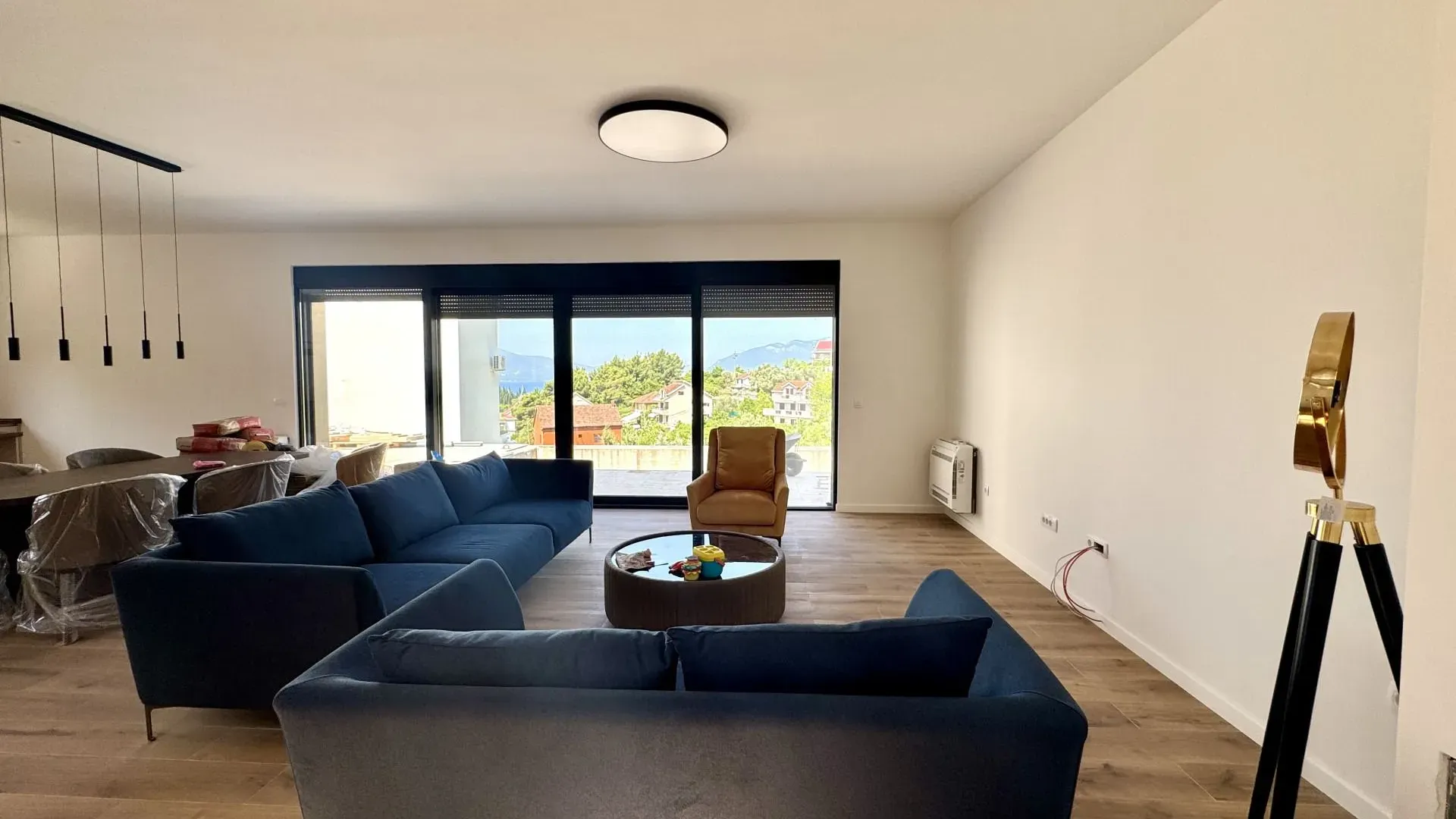 Prodaja, kuća, 370m², Kava, Tivat