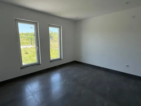 Prodaja, kuća, 136m², Nemenikuće, Sopot - image 10