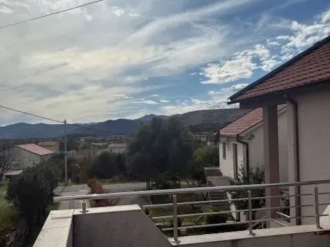 Rent, three bedroom apartment, 130m², Vranići, Podgorica - image 4