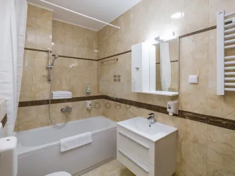 Prodaja, trosoban stan, 93m², Bečići, Budva - image 10