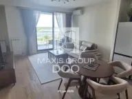 Izdavanje, četvorosoban stan, 55m², Savski Venac, Beograd - image 2