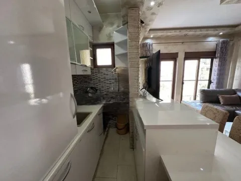 Rent, two bedroom apartment, 64m², Blok 9, Podgorica - image 3