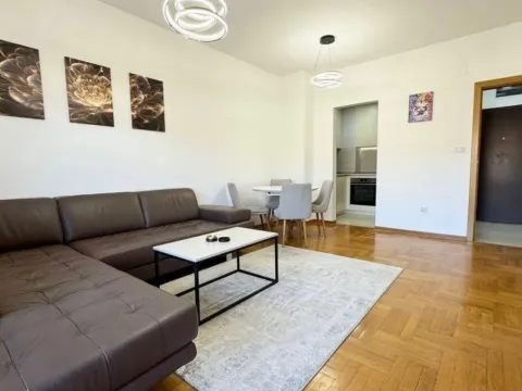 Izdavanje, jednosoban stan, 66m², Preko Morače, Podgorica - image 3