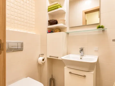 Izdavanje, dvosoban stan, 72m², City Kvart, Podgorica - image 6