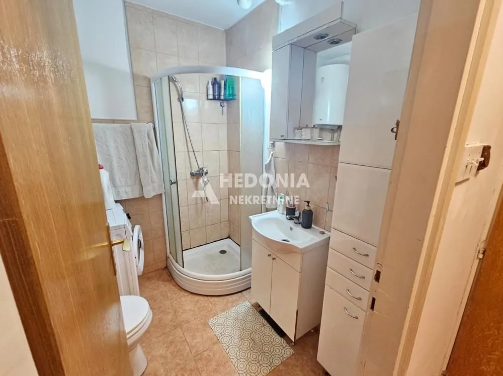 Sale, one bedroom apartment, 40m², Žarkovo, Beograd