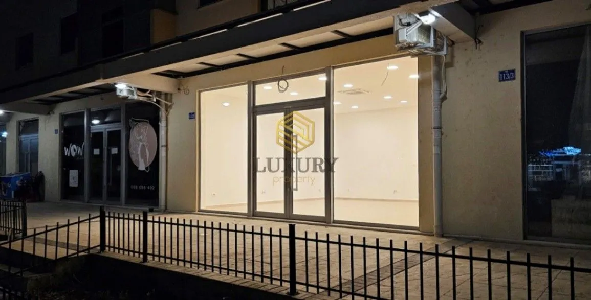 Rent, office space, 46m², Pobrežje, Podgorica