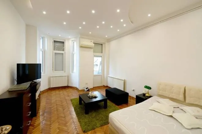 Sale, three bedroom apartment, 86m², Vračar Centar, Vračar Sve Podlokacije