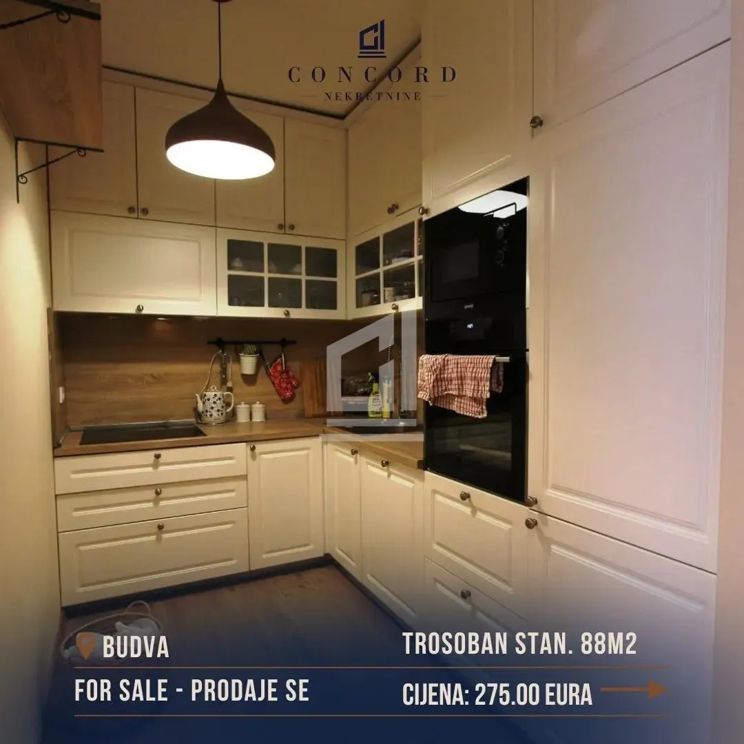Prodaja, trosoban stan, 88m², Budva, Crna Gora