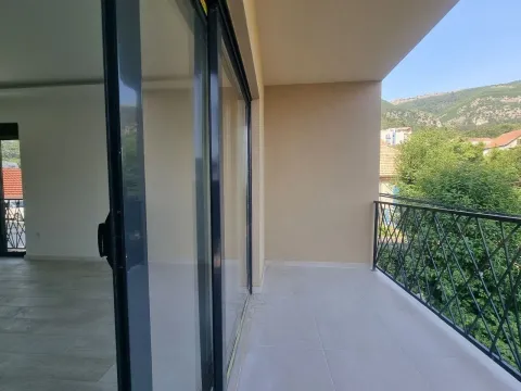 Prodaja, trosoban stan, 82m², Mažina, Tivat - image 10