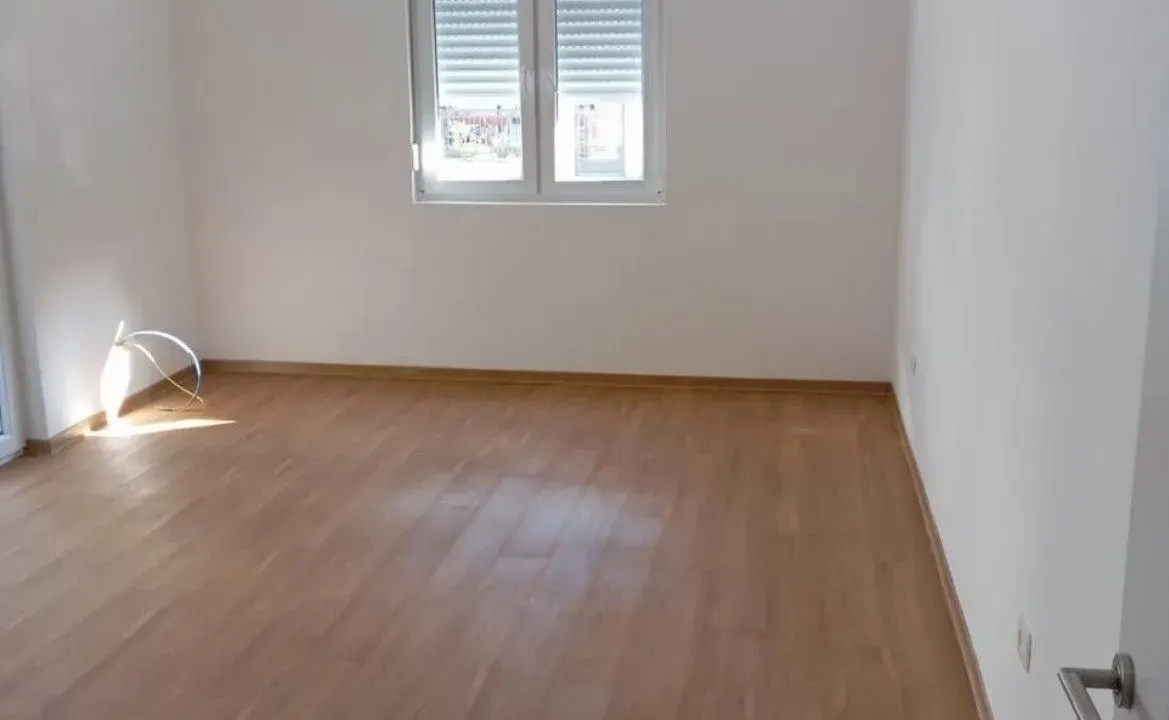 Prodaja, dvosoban stan, 60m², Zabjelo, Podgorica