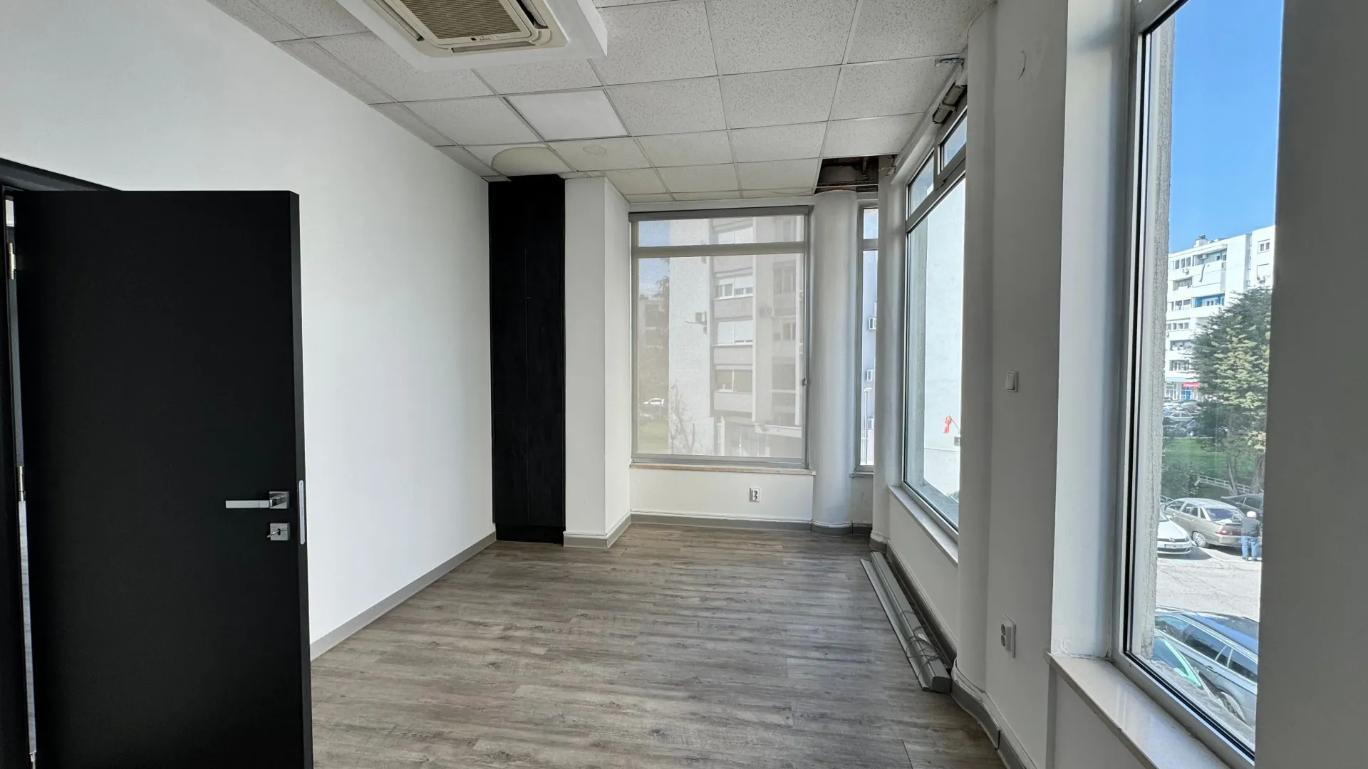 Rent, office space, 115m², Preko Morače, Podgorica
