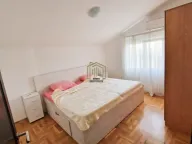 Izdavanje, dvosoban stan, 115m², Tološi, Podgorica - image 2